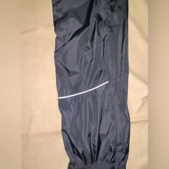 Off-White main label windbreaker track pants with zipper pockets and hem, Sz. M - Picture 9 of 14